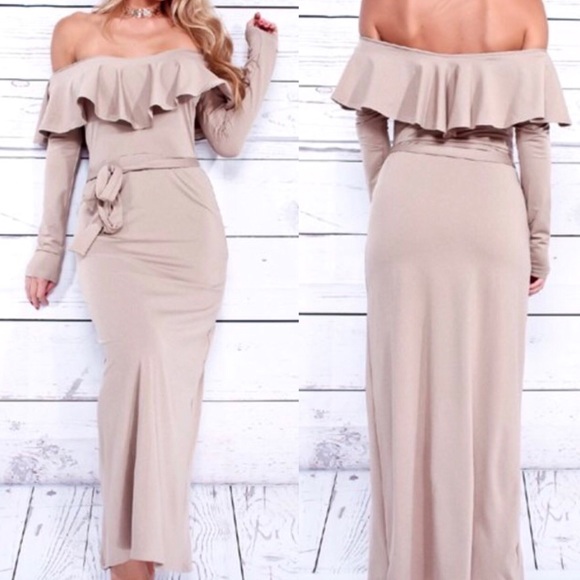 Dresses & Skirts - PRICE FIRM Tan ruffle maxi dress.